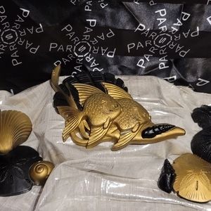 Bathroom wall decoration